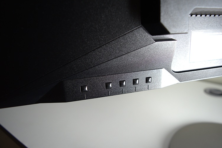 Backside menu buttons on the monitor