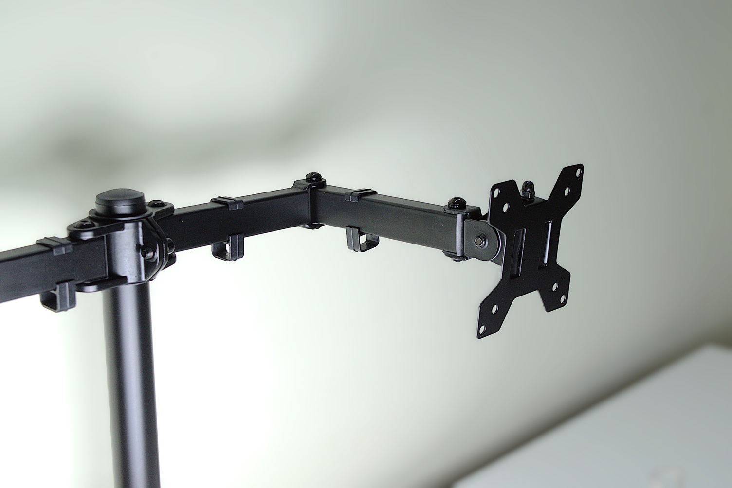 VESA plate of a monitor arm
