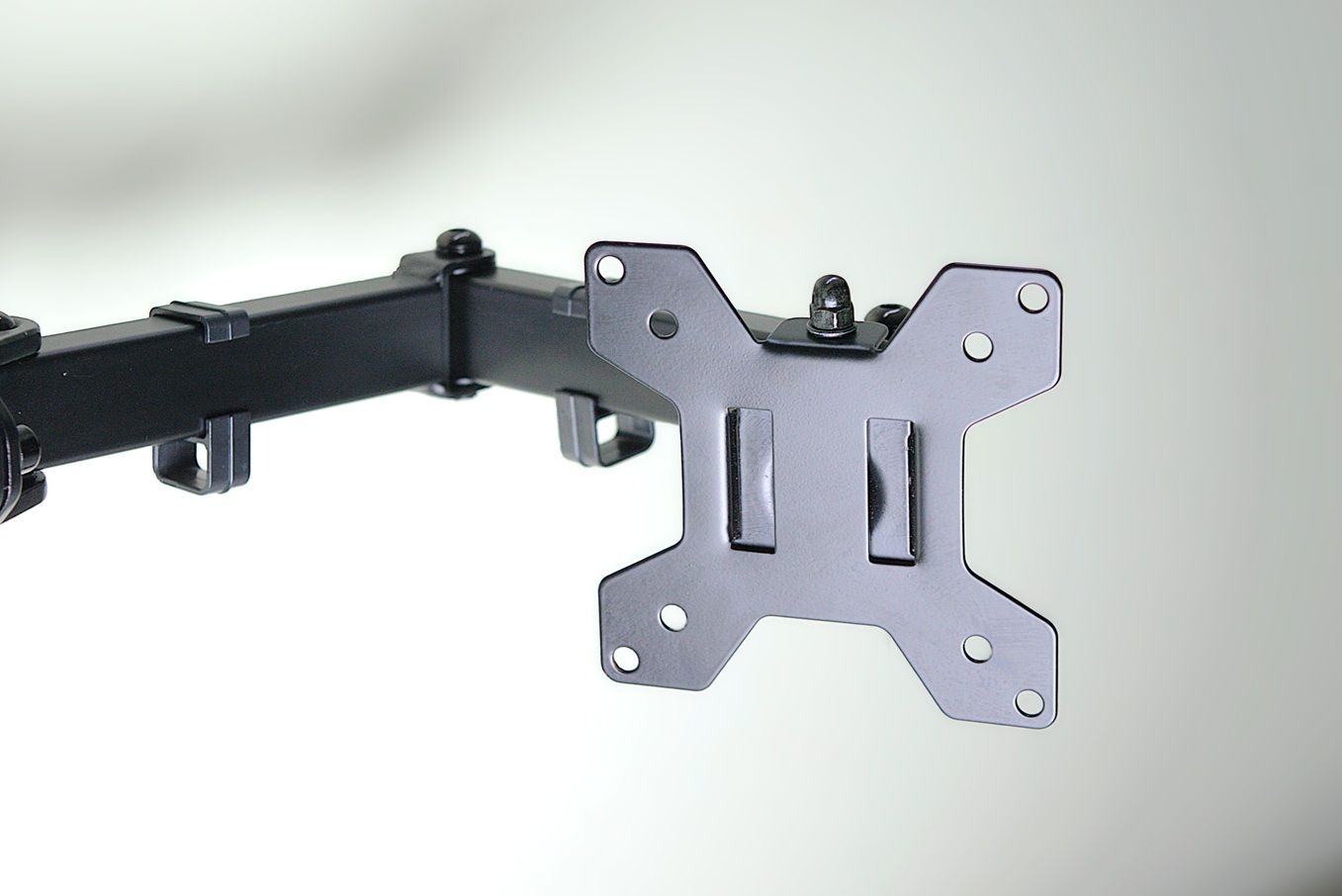 VESA plate panned at negative forty five degrees