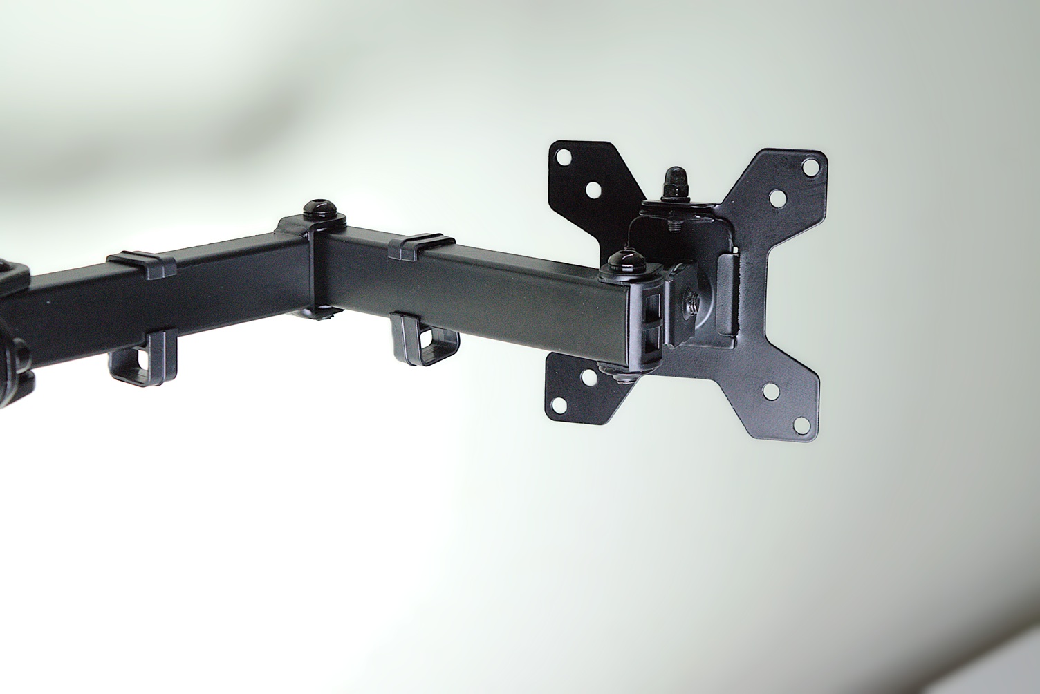 VESA plate panned at positive ninety degrees