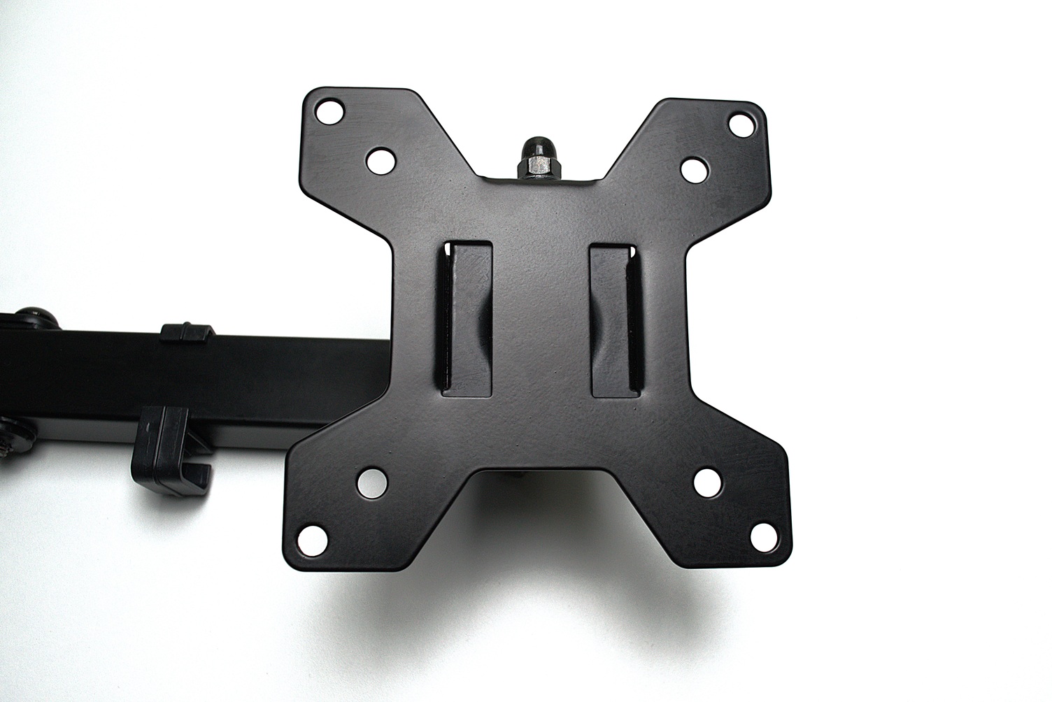 Standard VESA plate provision