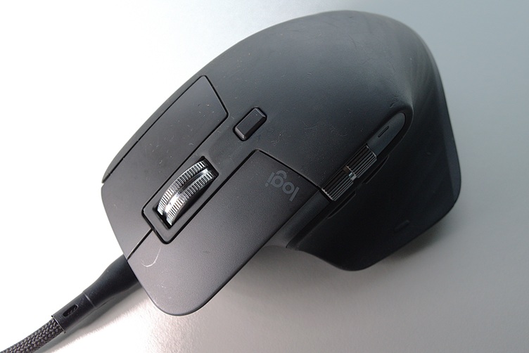 MX Master 3 mouse connected to USB-C